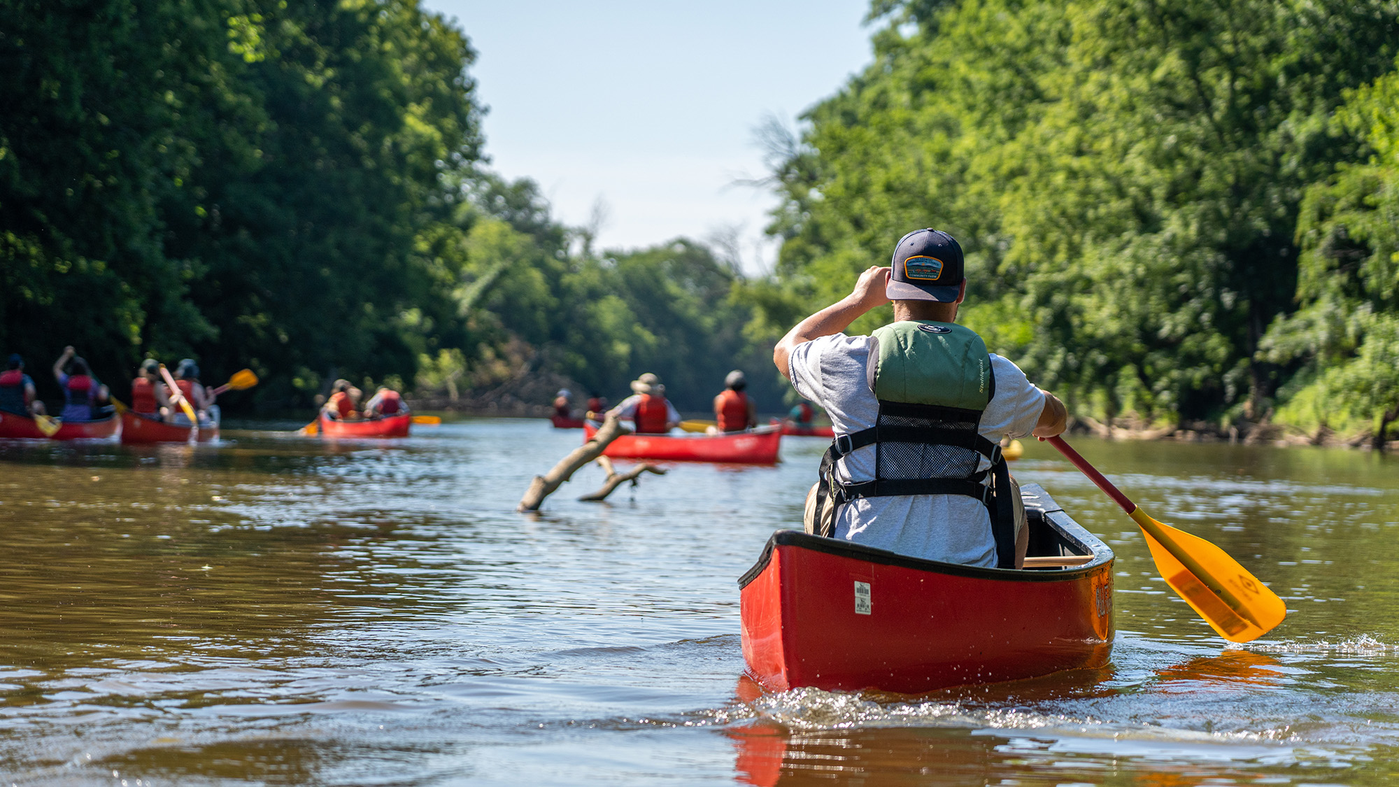 Man paddles a canoe on the Rappahannock River